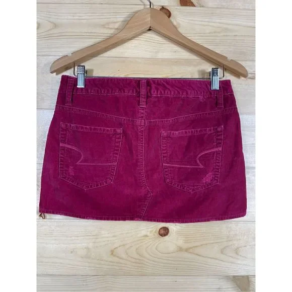 American Eagle Outfitters Women's 100 % Cotton Magenta Pink Corduroy Distressed - Picture 8 of 12